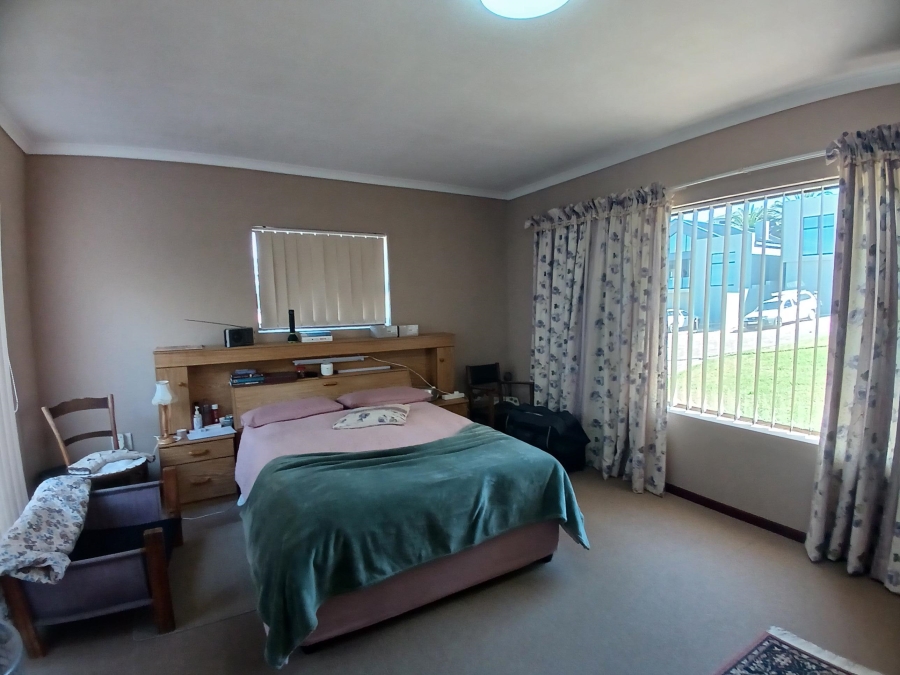 4 Bedroom Property for Sale in Dana Bay Western Cape
